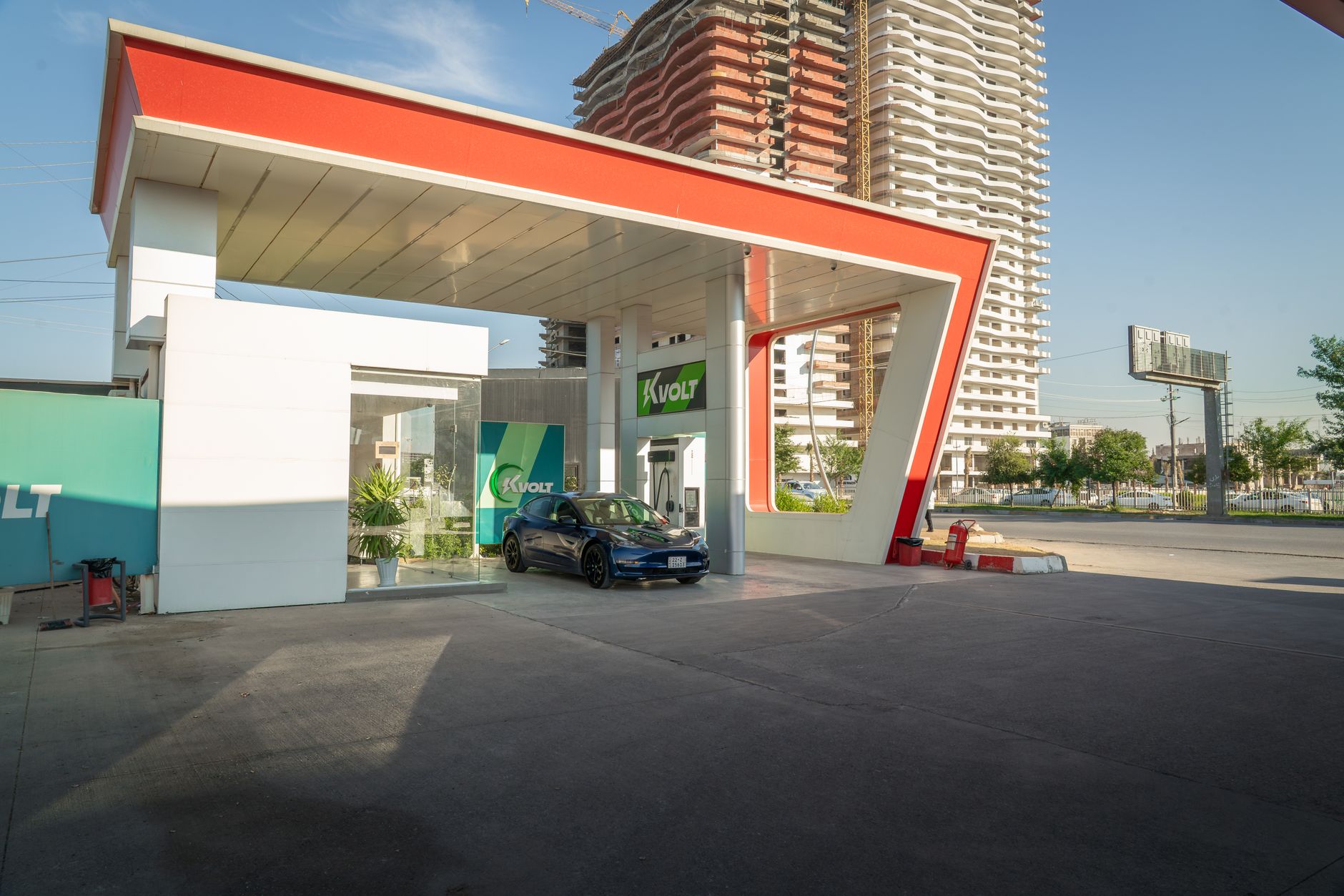 Passage à l’électrique : un gain financier concret pour les ménages, selon l’Ademe